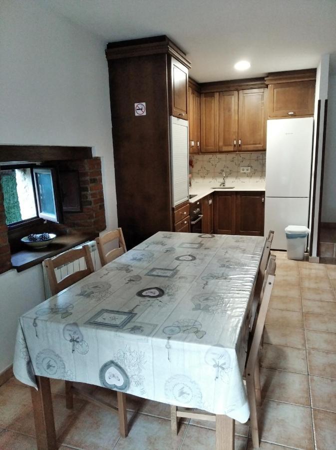 Casa La Fragua 15 Min De Onís מראה חיצוני תמונה